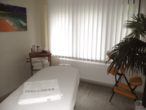 Massageraum1  Wellness Massagen Fobbe